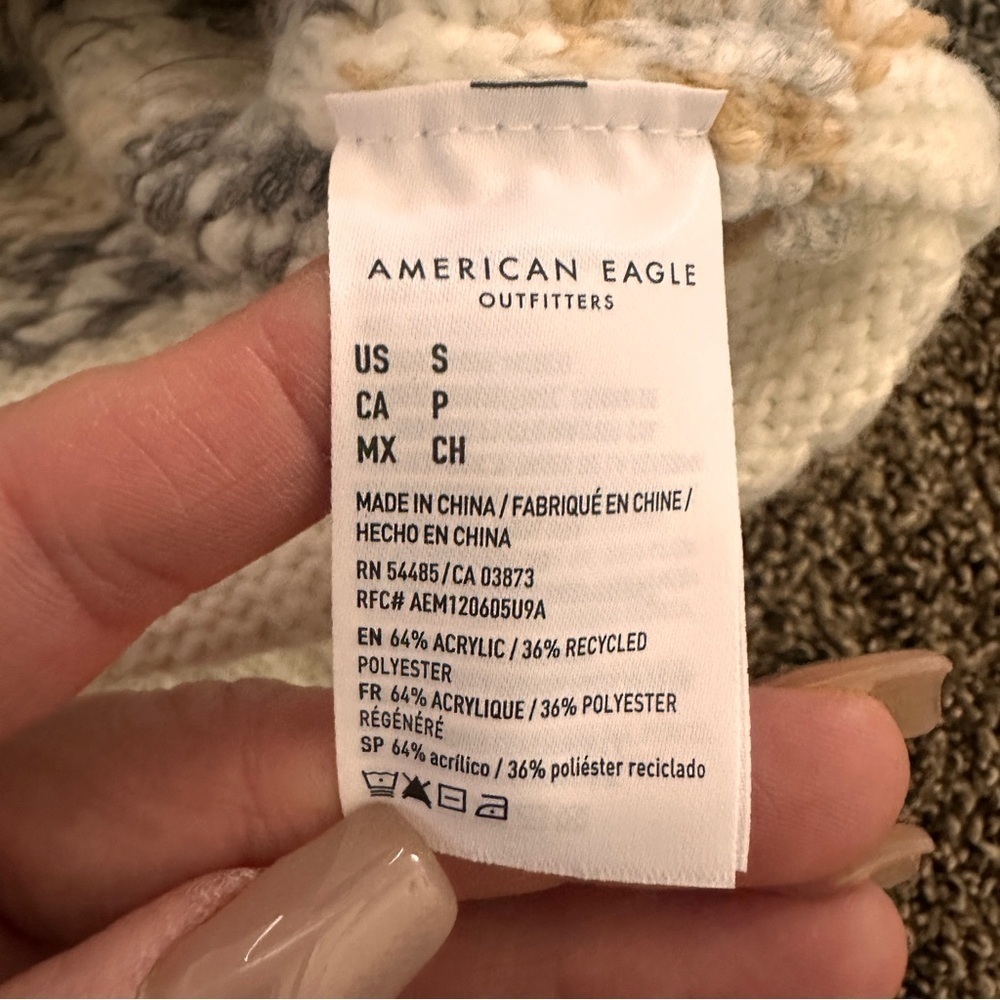 American Eagle Outfitters Sweater Small Cream Tan Gray Soft Cozy Pullover Winter - Picture 6 of 6